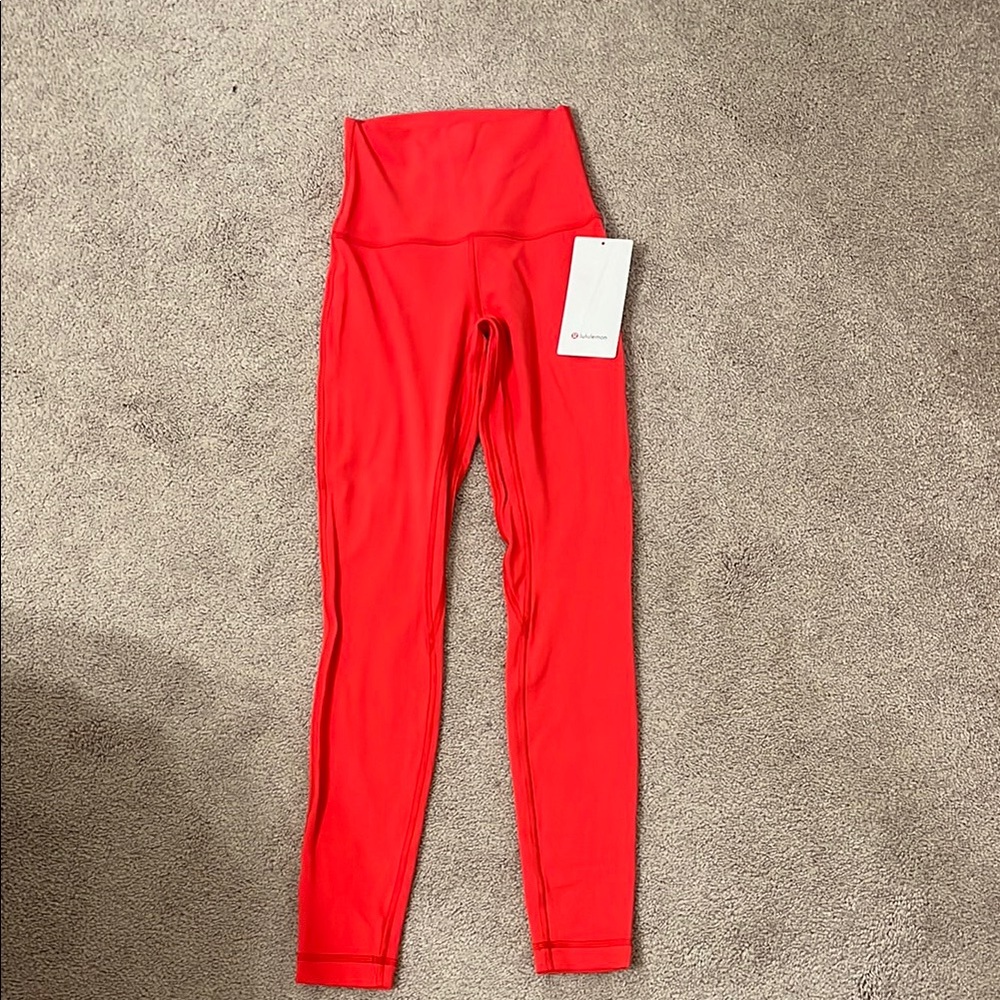Lululemon Align SHR leggings 28”